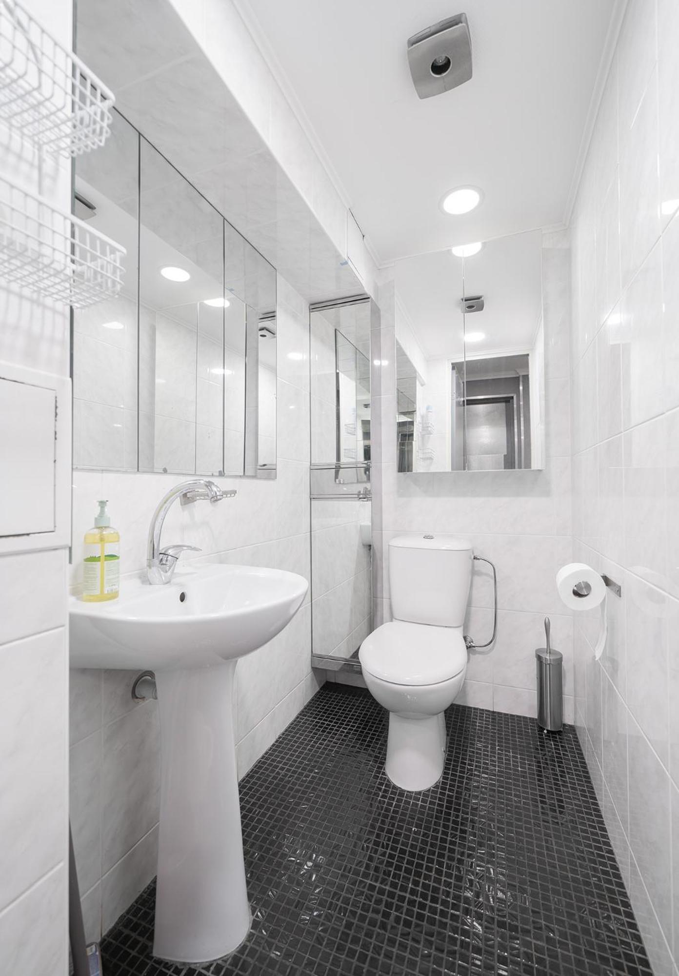 וילנה Islandijos Self Check-In Basement Apartments מראה חיצוני תמונה